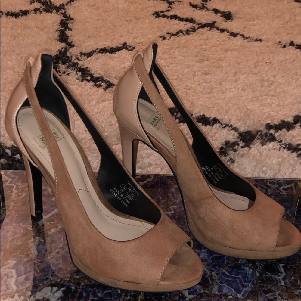 Zara nude peep toe heels